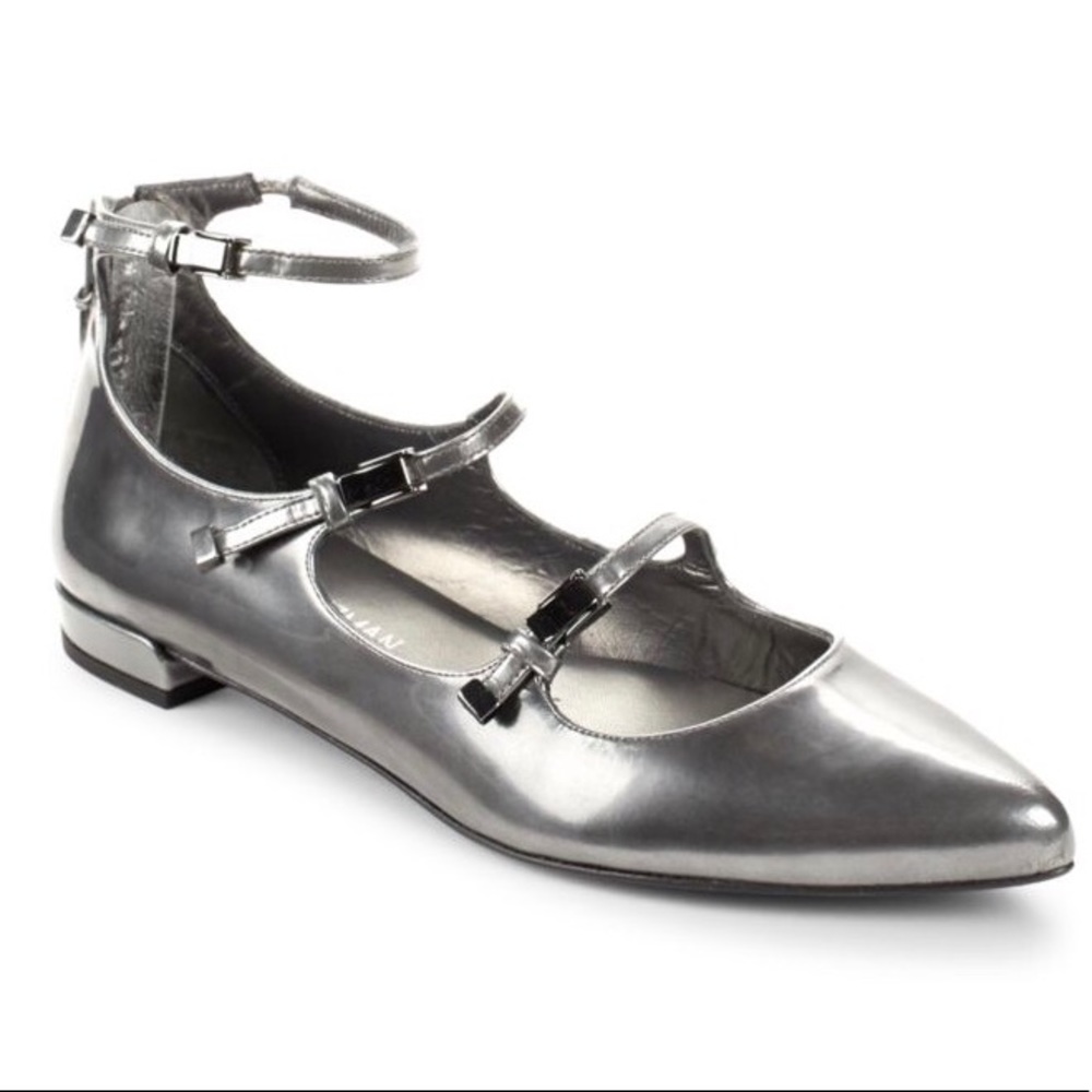 ✨Mint Stuart Weitzman Flippy Pewter Patent Flats✨